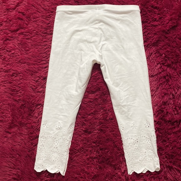 HUE white floral cutout leggings - Picture 7 of 15
